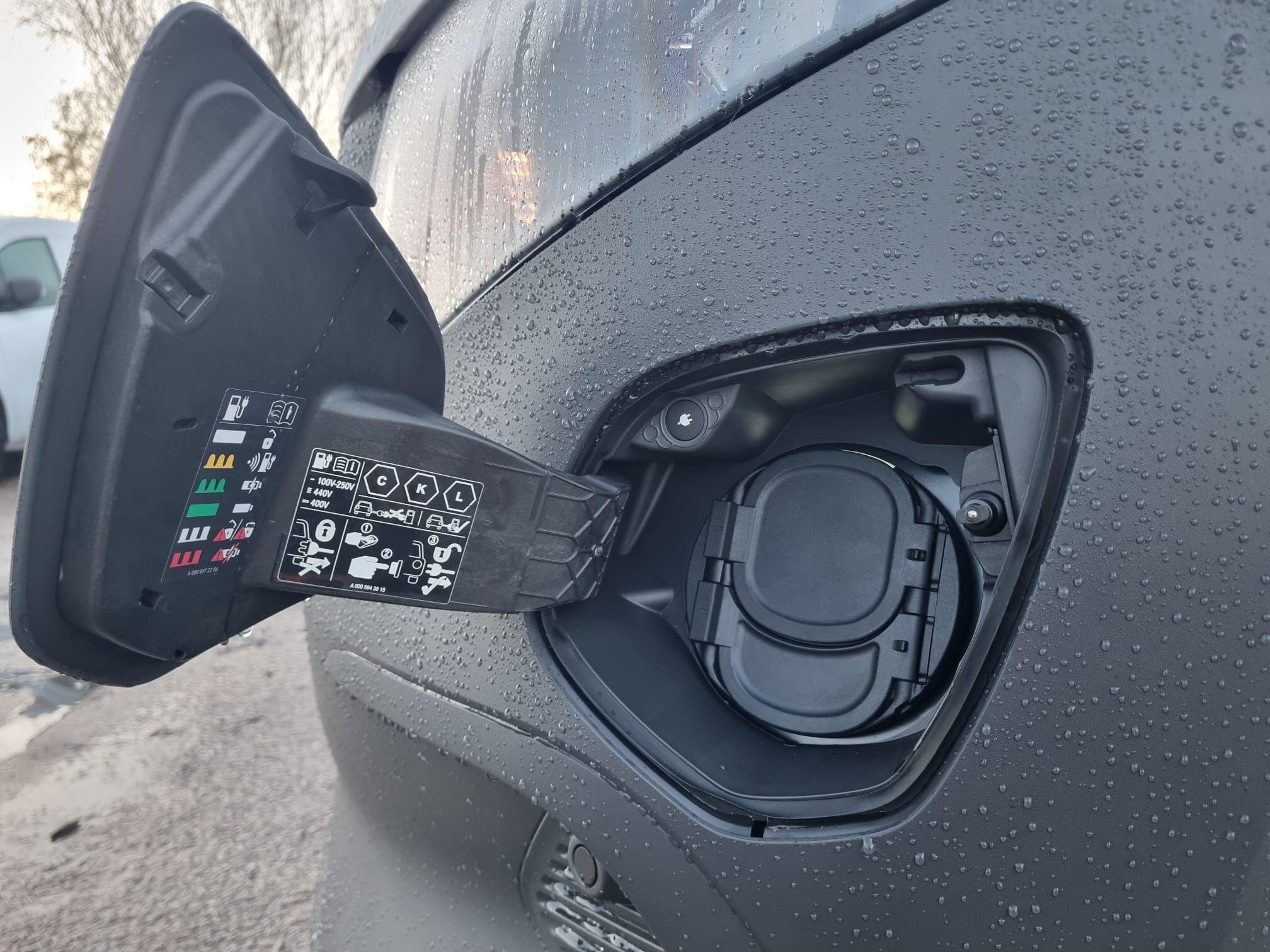 Mercedes-Benz eVito